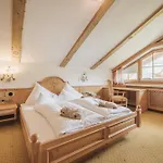 Gaspingerhof Hotel 4*