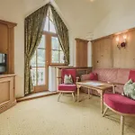 Gaspingerhof Hotel 4*